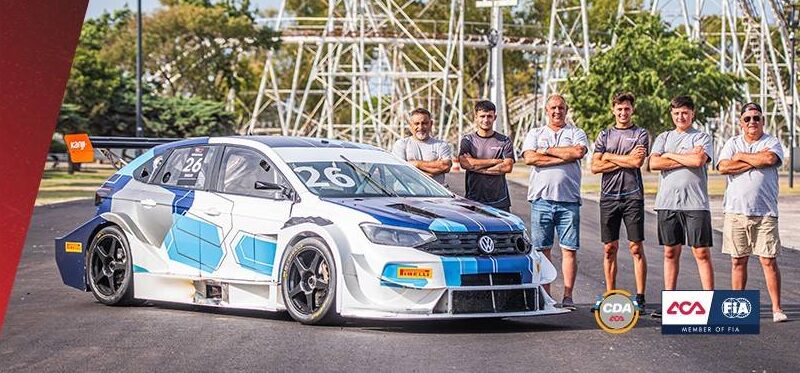 ILUSIONES RENOVADAS PARA COLOMBINI Y EL HALCÓN MOTORSPORT